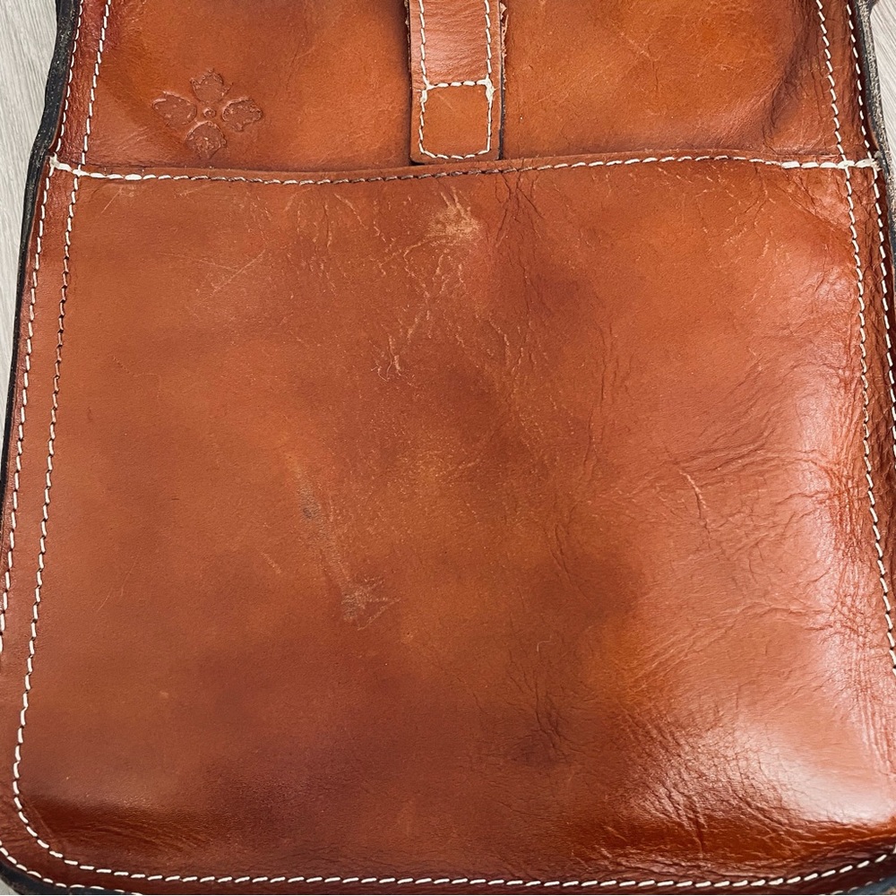 Patricia Nash Venezia Smooth Heritage Brown Leather Pouch Crossbody Bag - Picture 7 of 12